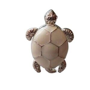 Fine Silver-Plated White Turtle Ring Gold Tone Women's Size 8 Costume Jewelry.